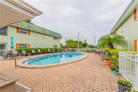200 Valley Stream Dr #3R, Naples, FL 34113 photo 22