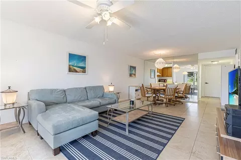 200 Valley Stream Dr #3R, Naples, FL 34113 photo 6
