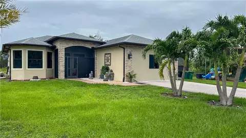 3611 62nd Ave NE, Naples, FL 34120