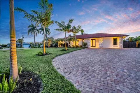 210 Columbus Way, Marco Island, FL 34145