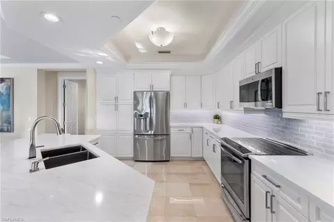 741 3rd St S #5, Naples, FL 34102 photo 13