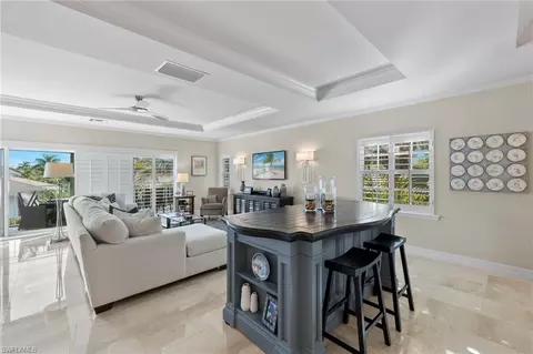 741 3rd St S #5, Naples, FL 34102 photo 9