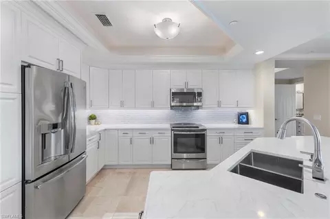 741 3rd St S #5, Naples, FL 34102 photo 12
