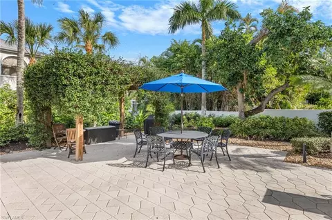 741 3rd St S #5, Naples, FL 34102 photo 39