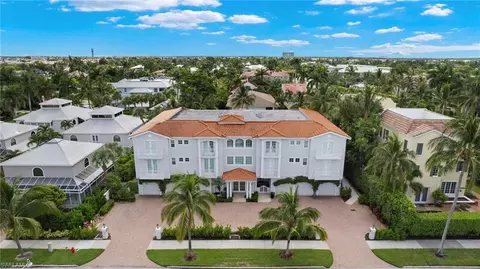 741 3rd St S #5, Naples, FL 34102 photo 41