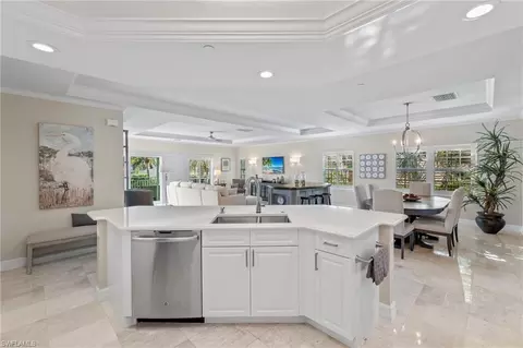 741 3rd St S #5, Naples, FL 34102 photo 11