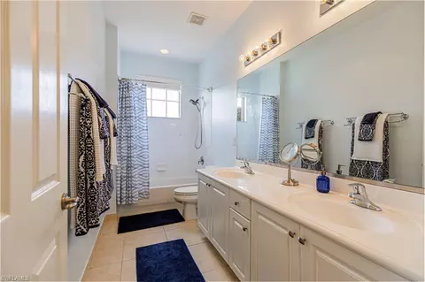 Bath - 6781 Del Mar Ter, Naples, FL 34105 photo 3 of 4