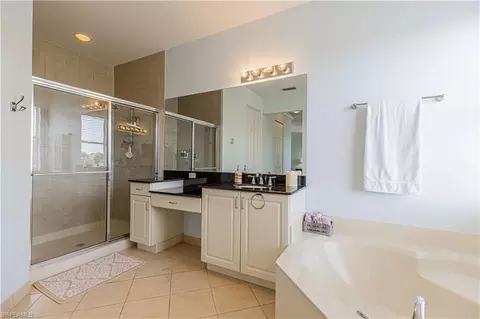 Bath - 6781 Del Mar Ter, Naples, FL 34105 photo 2 of 4