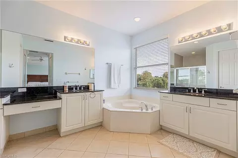 Bath - 6781 Del Mar Ter, Naples, FL 34105 photo 1 of 4