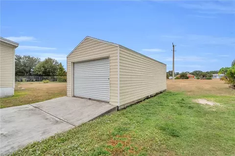 4185 Tanglewood Ln, Labelle, FL 33935 photo 5