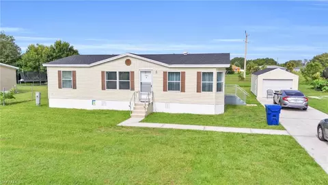 4185 Tanglewood Ln, Labelle, FL 33935