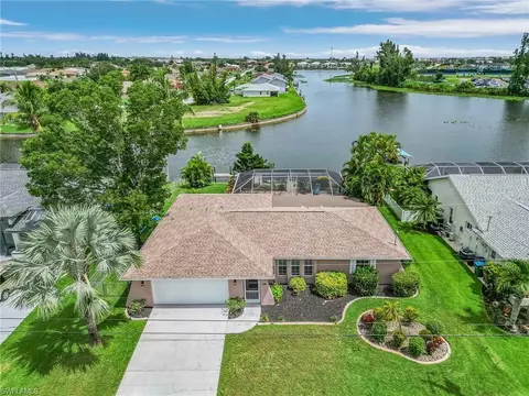 109 SW 8th St, Cape Coral, FL 33991