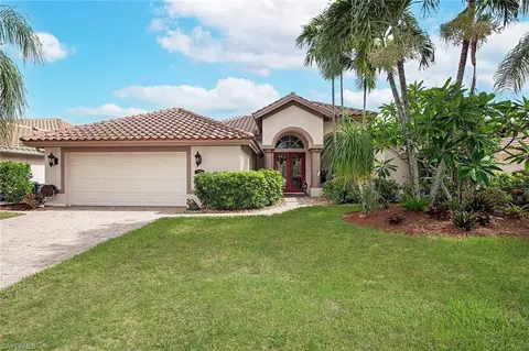 1075 Tivoli Dr, Naples, FL 34104