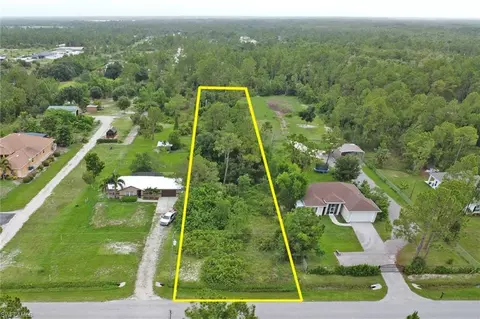 2481 54th Ave NE, Naples, FL 34120