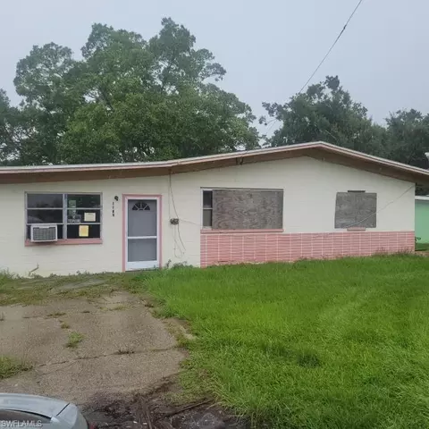 1152 Marsh Ave, Fort Myers, FL 33905