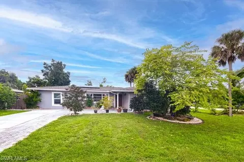 2196 43rd Ln SW, Naples, FL 34116