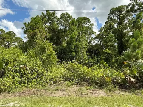 3003 16th St W, Lehigh Acres, FL 33971