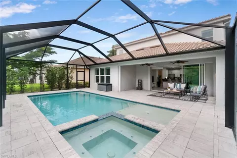 1678 Serrano Cir, Naples, FL 34105 photo 2