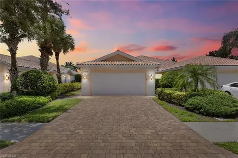 3400 Cayman Ln, Naples, FL 34119