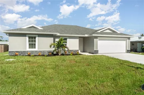 1215 NW 4th St, Cape Coral, FL 33993
