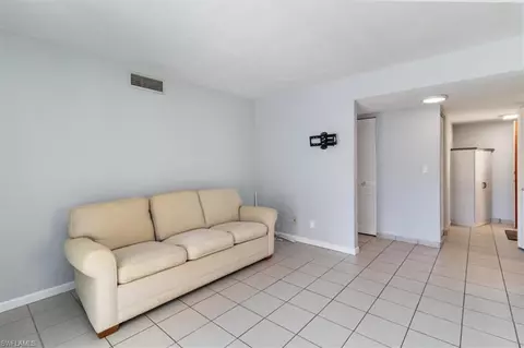 1025 Foxfire Ln #101, Naples, FL 34104 photo 6
