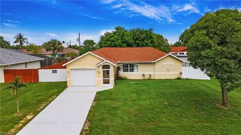 2951 49th Ln SW, Naples, FL 34116
