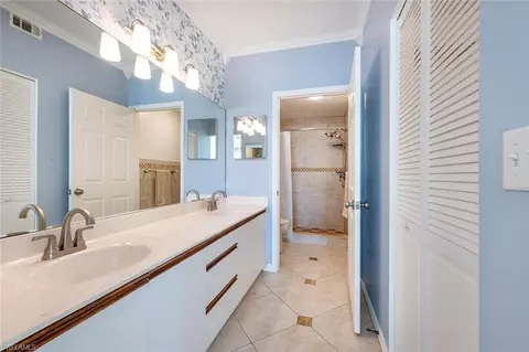 Bath - 328 Bradstrom Cir #E102, Naples, FL 34113 photo 1 of 3