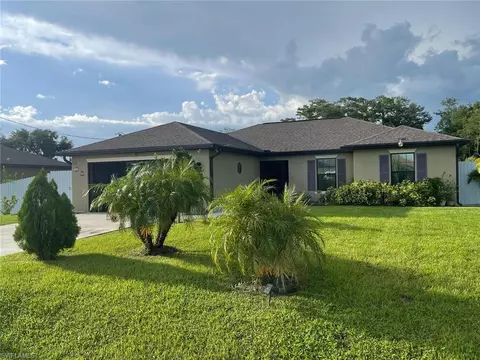 255 Lunette St, Fort Myers, FL 33913