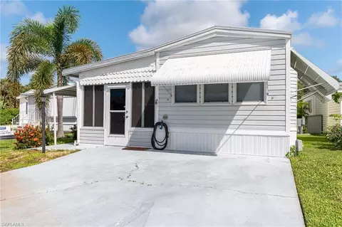 6 Jade Dr #6J, Naples, FL 34114