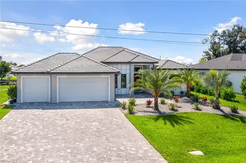1317 SW 8th Ct, Cape Coral, FL 33991
