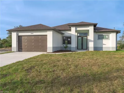 7536 6th Ter, Labelle, FL 33935
