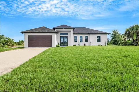 4163 70th Ave NE, Naples, FL 34120