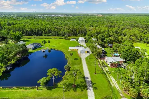 5322 Myrtle Ln, Naples, FL 34113