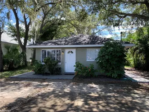 2748 Orange St, Fort Myers, FL 33916