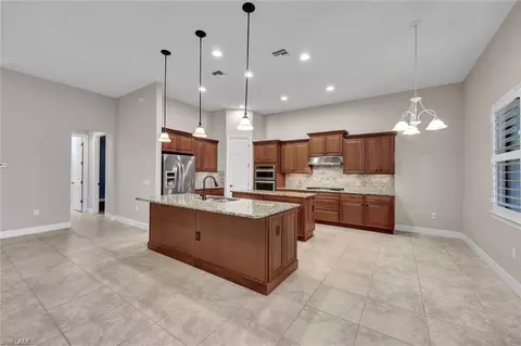 16183 Cartwright Ln, Naples, FL 34110 photo 11