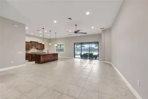 16183 Cartwright Ln, Naples, FL 34110 photo 4