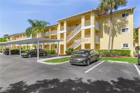 8244 Key Royal Cir #631, Naples, FL 34119