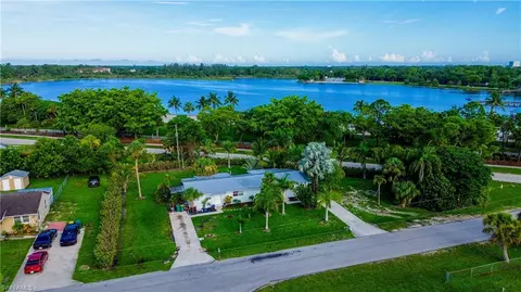 4340 Normandy Dr, Naples, FL 34112 photo 28
