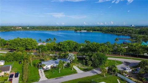 4340 Normandy Dr, Naples, FL 34112 photo 18