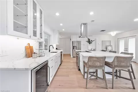 Kitchen - 289 Burning Tree Dr, Naples, FL 34105 photo 2 of 2