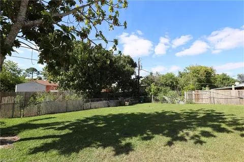 5345 Broward St, Naples, FL 34113 photo 37