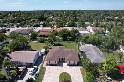 5345 Broward St, Naples, FL 34113 photo 4