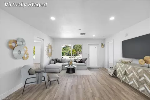 5345 Broward St, Naples, FL 34113 photo 8