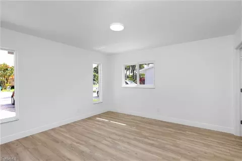5345 Broward St, Naples, FL 34113 photo 23