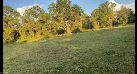 142 Avenida Del Sur, Clewiston, FL 33440