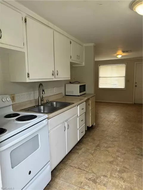 Kitchen - 5270 Texas Ave, Naples, FL 34113 photo 2 of 2