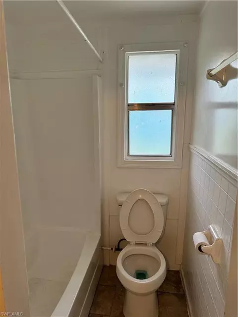 Bath - 5270 Texas Ave, Naples, FL 34113 photo 1 of 3