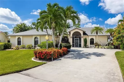 7670 Eaglet Ct, Fort Myers, FL 33912