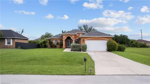 1217 SW 33rd Ter, Cape Coral, FL 33914