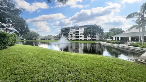 900 Arbor Lake Dr #9, Naples, FL 34110